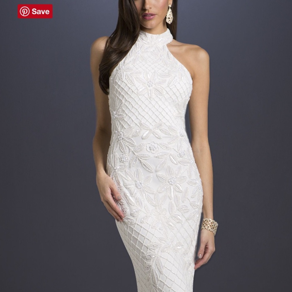 Lattice-Beaded Halter Neck Sheath Wedding Dress